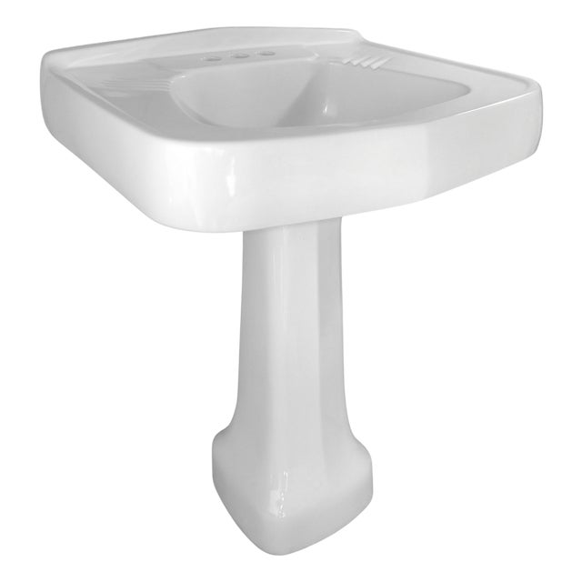 1948 Vintage Art Deco White Vitreous China Pedestal Sink in Excellent Condition For Sale