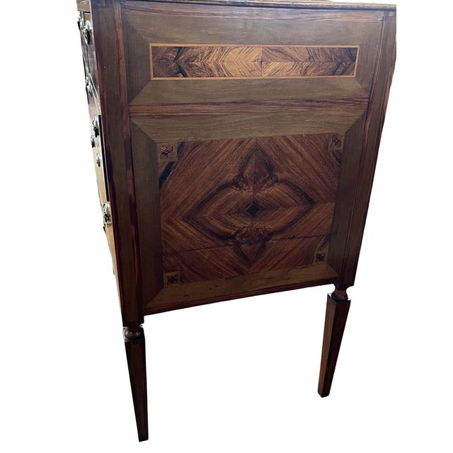 19th Century Louis XVI Portuguese Mahogany Chest of Drawers with Inlay For Sale - Image 4 of 18