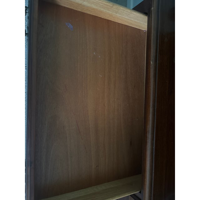 Wood 1980s Pennsylvania House China Cabinet For Sale - Image 7 of 8
