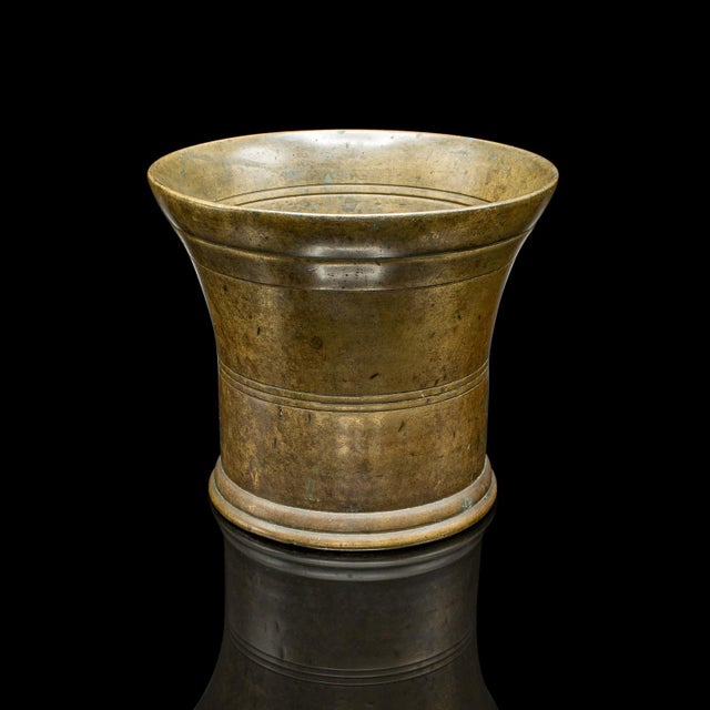 Traditional 1720's Duo of Antique Mortars Pestle For Sale - Image 3 of 11