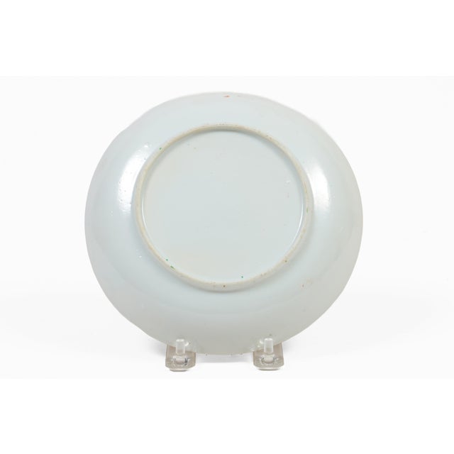 18th Century Chinese Export Famille Rose Plate For Sale In Boston - Image 6 of 6