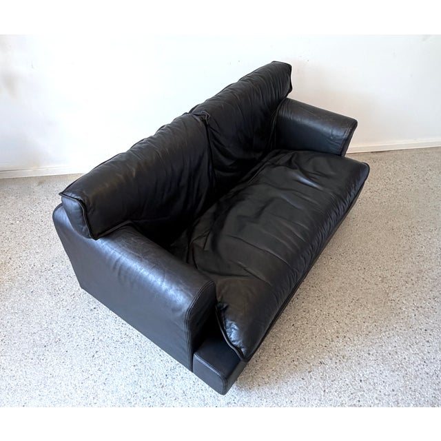 Black Leather Two-Seater Sofa by Arcon Italia, Italy, 1980s For Sale - Image 6 of 15