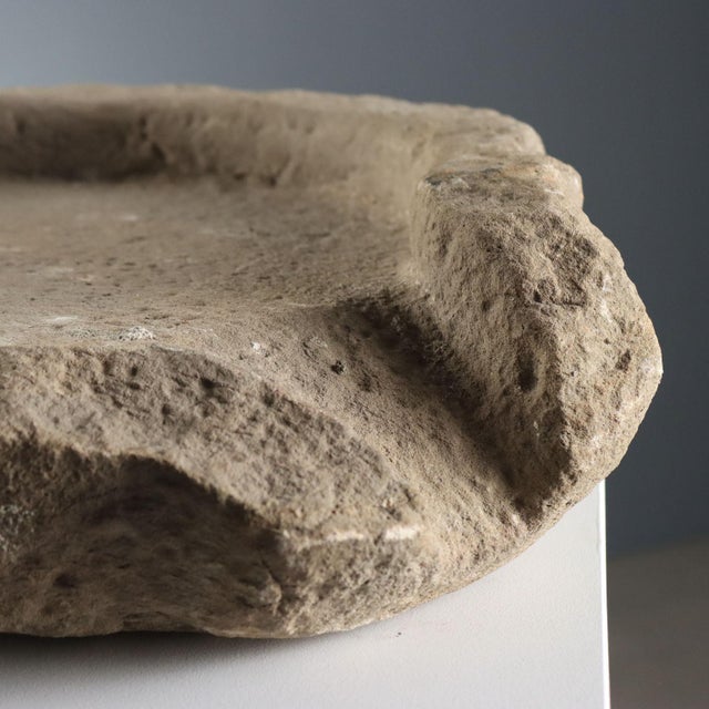 Circular Basin in Stone For Sale - Image 3 of 8