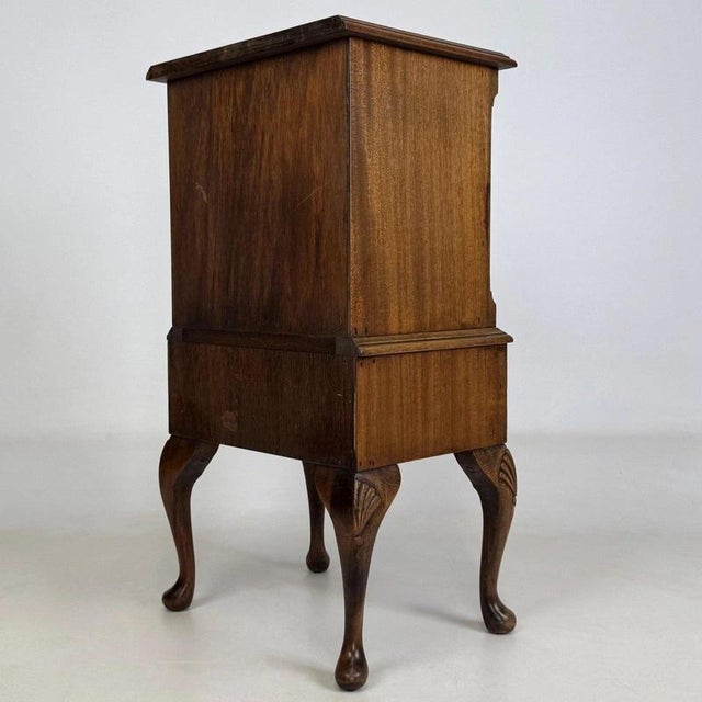 Small Antique Early 20th Century Mahogany Chest of Drawers For Sale - Image 6 of 12