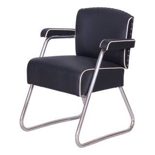 German Bauhaus Armchair in Black Leather attributed to Gilbert Rohde for Mauser, 1930s For Sale