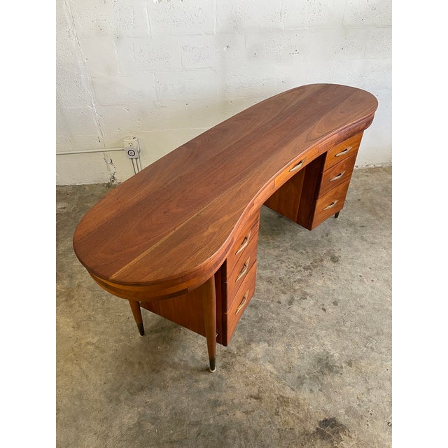 Mid-Century Modern Mid Century Modern Kidney Shaped Desk For Sale - Image 3 of 12