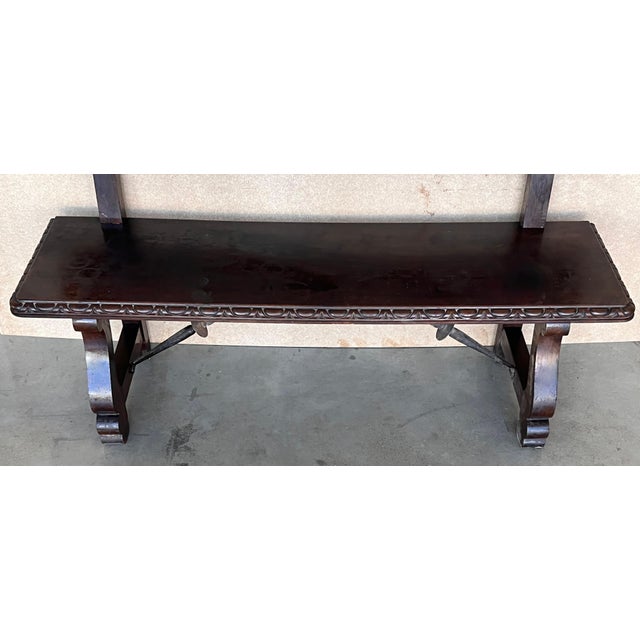 20th Century Spanish Renaissance Carved Walnut Bench Banquette "Escaño" For Sale - Image 9 of 18
