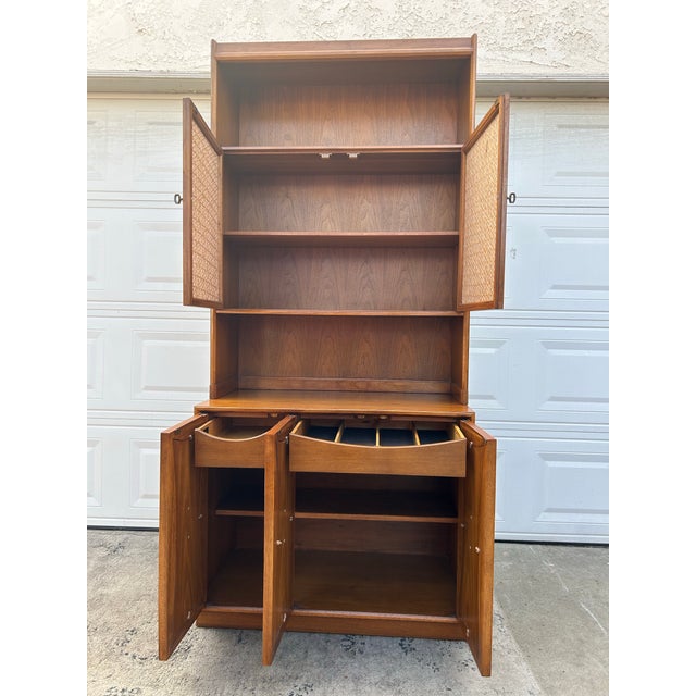 Heritage Mid-Century Buffet and Cane Wood Hutch China Cabinet. For Sale - Image 11 of 11