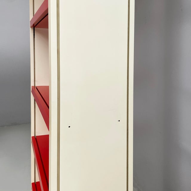 Space Age Italian Plastic Bookcase Dodona 300 by Ernesto Gismondi Artemide, 1970s For Sale - Image 18 of 18