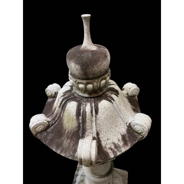 Vintage Japanese Pagoda Kimachi Stone Garden Lantern – 67" For Sale In West Palm - Image 6 of 12