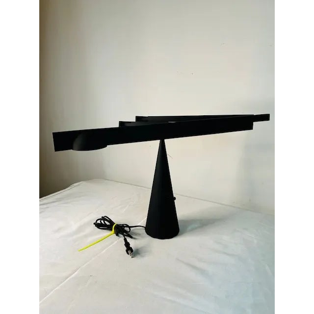 1980s Sculptural Mario Barbaglia Marco Colombo for Italiano Luce Post Modern Table/Desk Lamp For Sale - Image 10 of 10