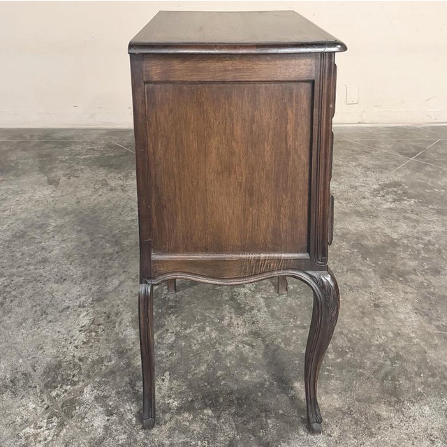 Antique French Louis XV Walnut Petit Commode ~ Nightstand For Sale - Image 10 of 11