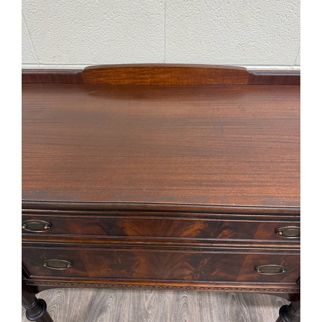Antique Edwardian Sheraton Revival or Federal Flame Mahogany Sideboard For Sale - Image 10 of 18