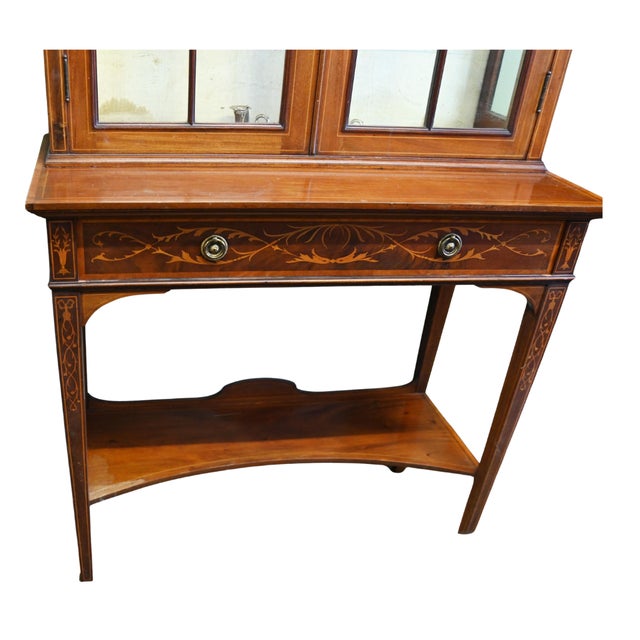 Fine quality Edwardian display cabinet with intricate inlay Marquetry inlay is in the Sheraton manner with floral motifs...