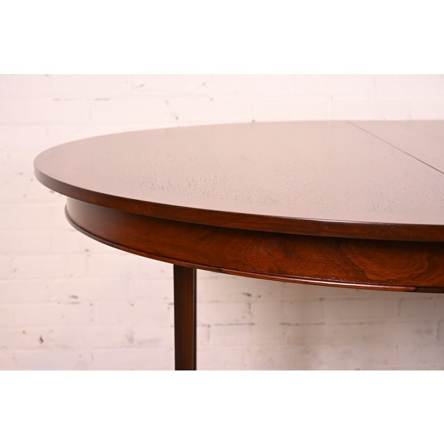 R. J. Horner Style Antique Victorian Carved Rosewood Pedestal Extension Dining Table | Newly Refinished For Sale - Image 10 of 14