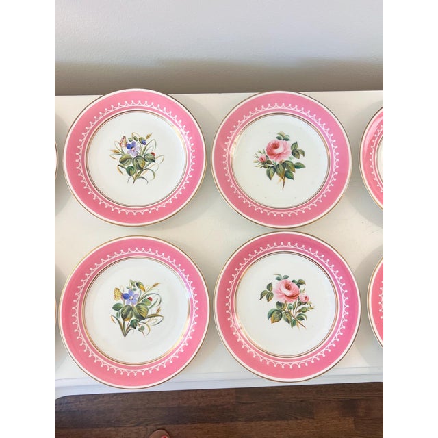 Antique French Pink Old Paris Porcelain hand-painted dessert set with 12 plates and 5 assorted tazzas, porcelain with gilt accents - 17 pcs For Sale - Image 9 of 18