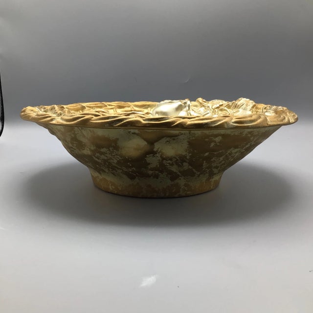 Italian Gold and White Florentine Woven Wicker Ceramic Fruit Bowl For Sale In Sacramento - Image 6 of 13