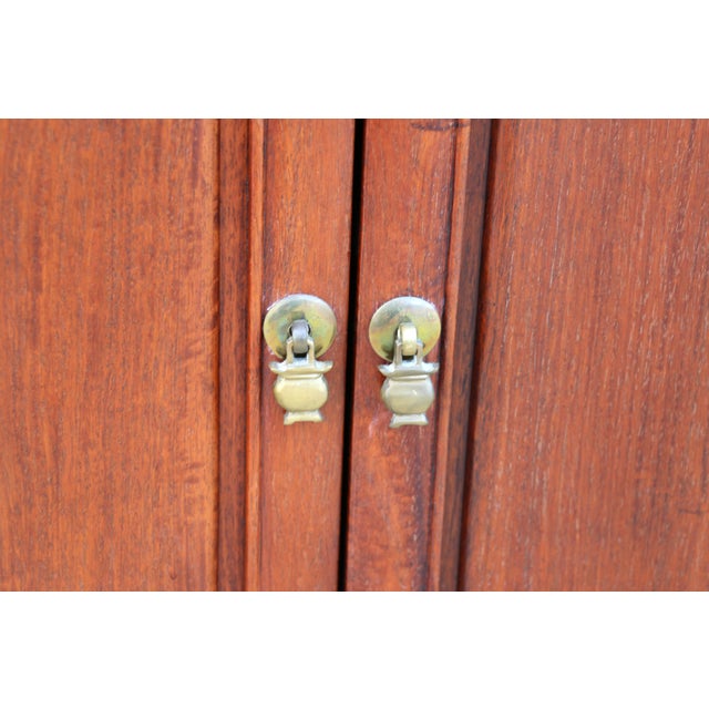 Vintage Asian-Inspired Rosewood Display Cabinet / Curio With Glass Doors and Brass Hardware For Sale - Image 14 of 18