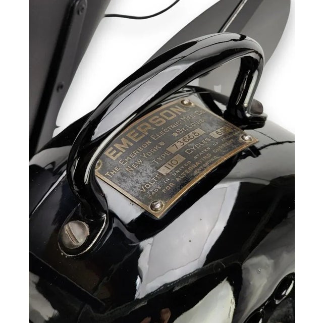 1930s Circa 1932 Emerson Type 73668 Original Condition Oscillating Fan For Sale - Image 5 of 9