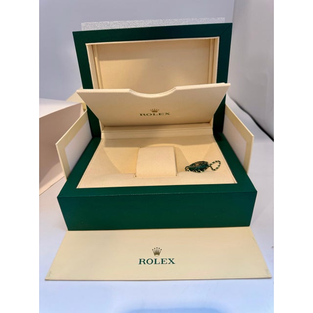 Rolex Rolex Watch Box, New Creme Empty Acs. Oyster L Perpetual Sky Dweller Brand New For Sale - Image 4 of 18