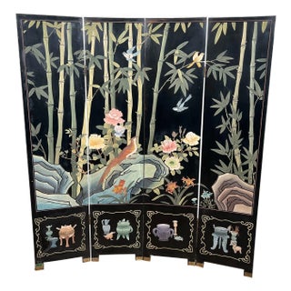 Chinese lacquer screen with bird and bamboo decorations. Chinese work. For Sale