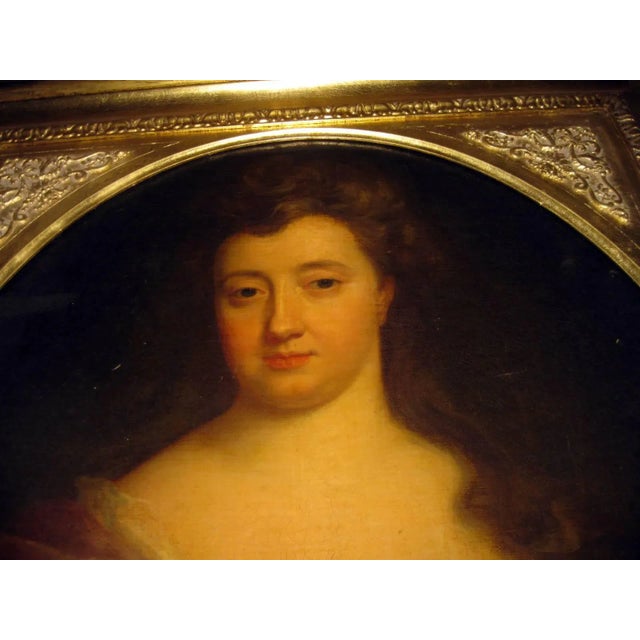 Wood 18th century Portrait of Lady Oil on Canvas in Giltwood Frame For Sale - Image 7 of 10