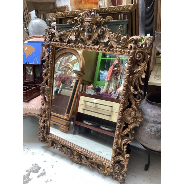 Antique Regency Armorial Crested & Crown Giltwood Mirror For Sale - Image 9 of 10