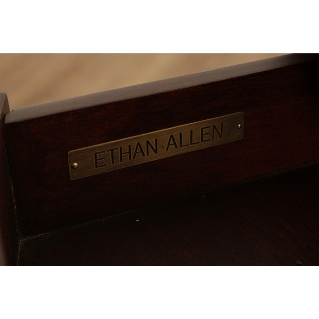 Ethan Allen Regency Style Round Leather Top Mahogany Rent Table For Sale - Image 9 of 18