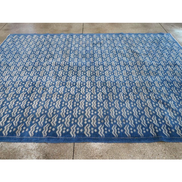 Galerie Shabab Collection Mid-20th Century Turkish Anatolian Accent Carpet For Sale In New York - Image 6 of 10