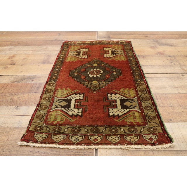Textile Vintage Turkish Yastik Rug - 01'07 X 02'10 For Sale - Image 7 of 8