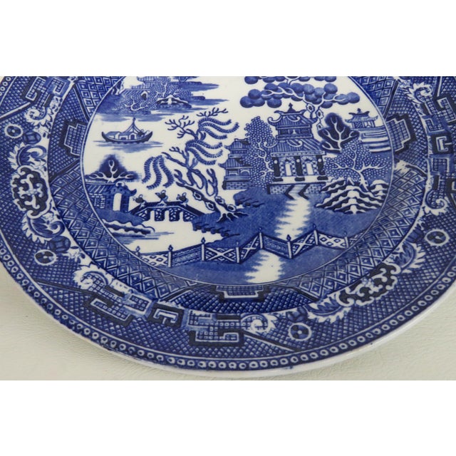 E B and J E L Willow Blue White 10 Inches Plate 4664b For Sale - Image 4 of 7