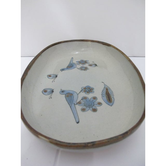 Ceramic El Palomar Ken Edwards Blue Bird Tonala Mexico Pottery Oval Serving Bowl Platter For Sale - Image 7 of 9