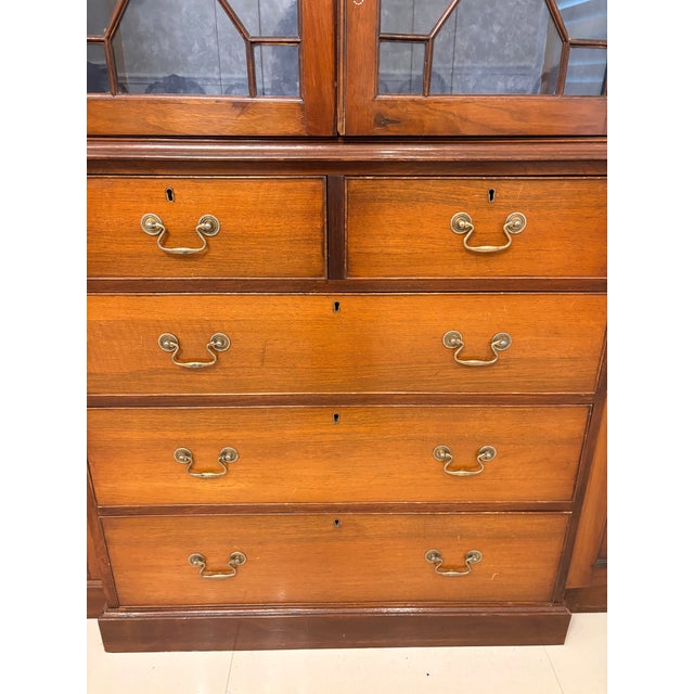 Brown Late 20th Century George III / Chippendale Style Mahogany Breakfront Library Bookcase With Astragal Glazing & Original Lighting For Sale - Image 8 of 12