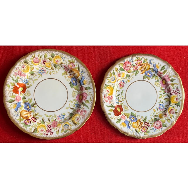 Hammersley English Fine Bone China Floral 9 1/4" Porcelain Plates by Eaton and Hammersley - Set of 8 For Sale - Image 4 of 8