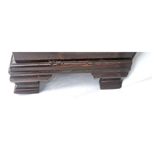 Small Narrow Mahogany Chippendale Bookcase W/ Pierced‑Side Shelves 1940s For Sale - Image 17 of 18