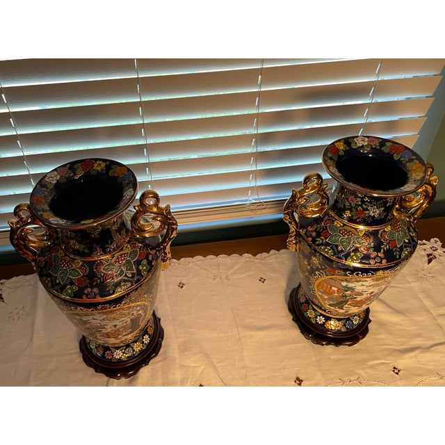 Vintage 6-Piece Japanese Satsuma Style Room Collection - Lamps, Vases & Candlesticks For Sale - Image 15 of 18