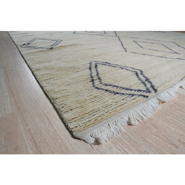 8x10 Ophelia Moroccan Ivory Geometric Modern Hand Knotted Wool Carpet Rug For Sale In New York - Image 6 of 11