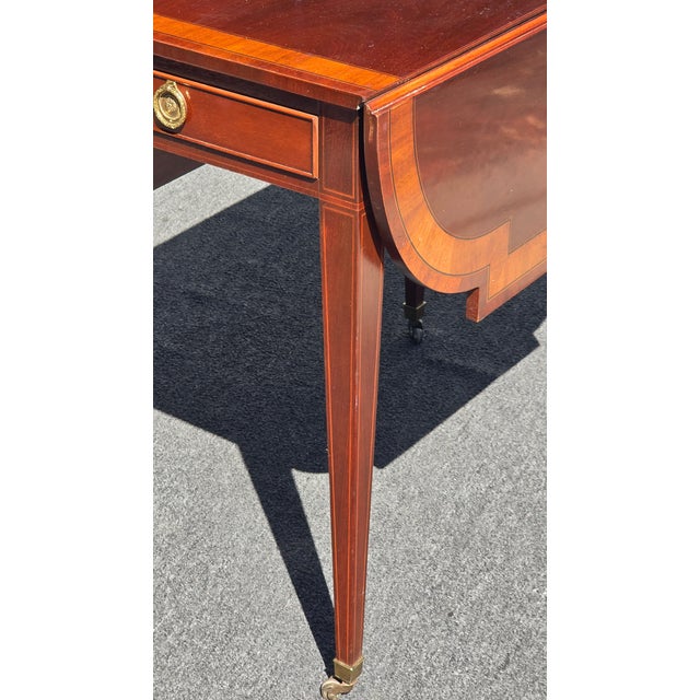 Vintage Baker Furniture Pembroke Drop Leaf Side Table Inlay Design One Drawer #2 For Sale - Image 16 of 17