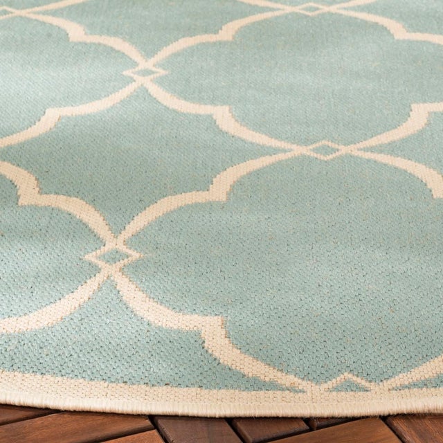 Contemporary *Seaside Indoor Outdoor Rug Aqua & Cream 6'7" Round For Sale - Image 3 of 4