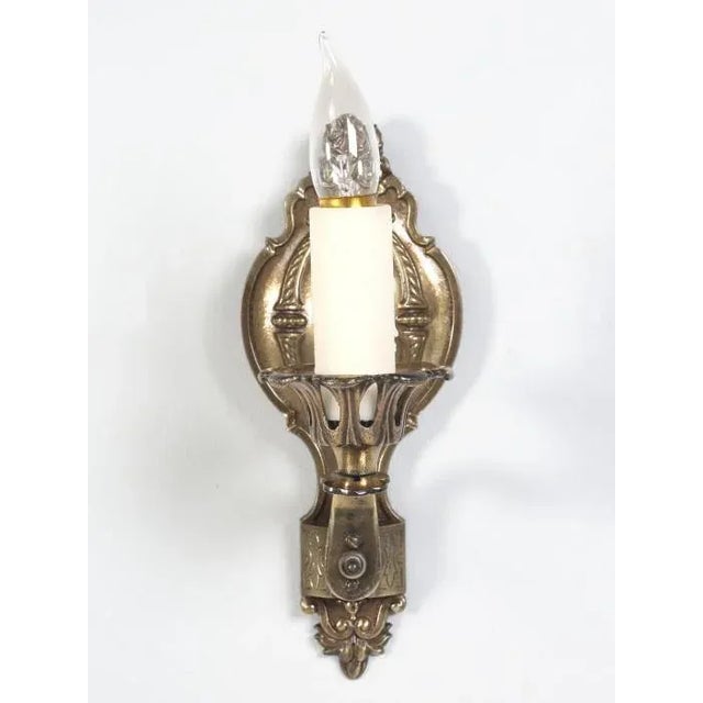Mid 20th Century American Single Brass Sconce For Sale - Image 5 of 13