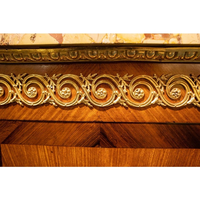 French French Louis XVI Style Marquetry Inlaid Bronze-Mounted Marble-Top Commode For Sale - Image 3 of 9