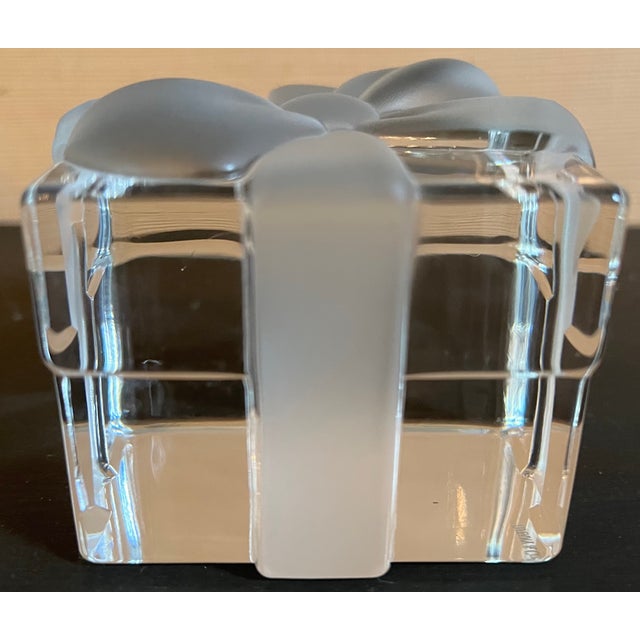 Contemporary Tiffany & Co. Crystal Paperweight Gift Box Trinket Box Paper Weight Present For Sale - Image 3 of 6