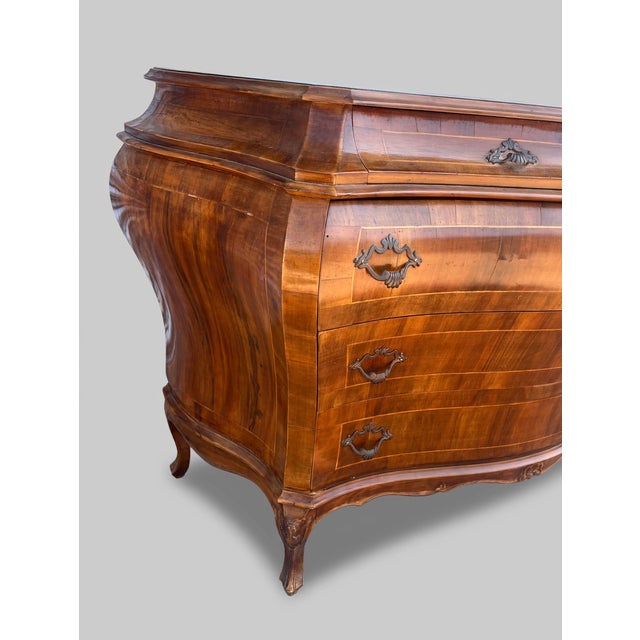 20th Century Chest of Drawers in Walnut, 1900s For Sale - Image 3 of 8