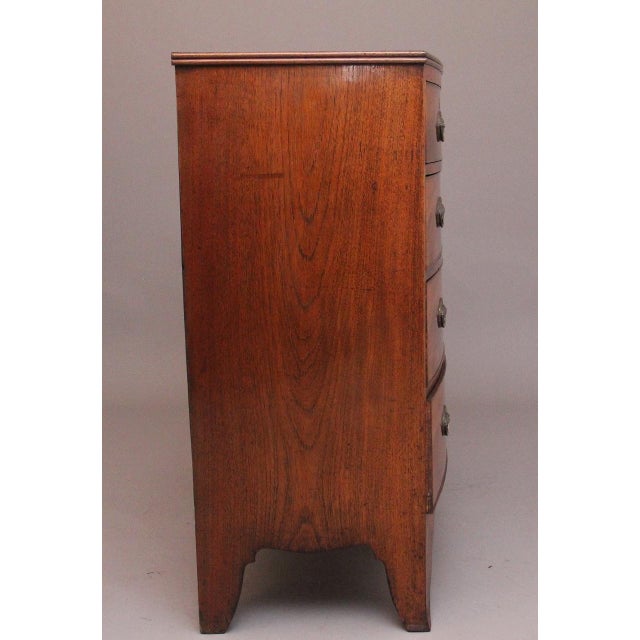 Flame Mahogany Bowfront Chest of Drawers, 1810 For Sale - Image 4 of 11