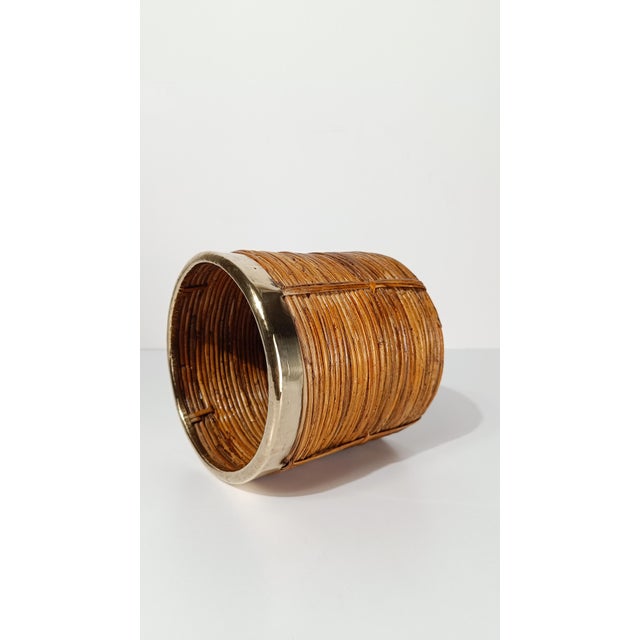 Italian Cachepot Basket in Hand-Woven Pencil Reed Rattan and Brass, 1960s For Sale - Image 14 of 18
