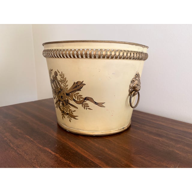 Early 20th Century Antique French Neoclassical Yellow Tole Cachepot With Lion-Head Handles For Sale - Image 5 of 12