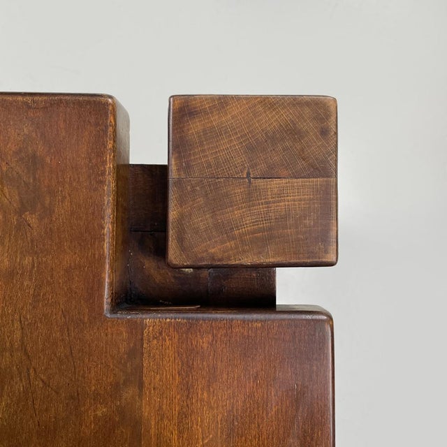 Italian Modern Wooden Coffee Table with Geometric Lines and Squared Legs, 1970s For Sale - Image 15 of 18