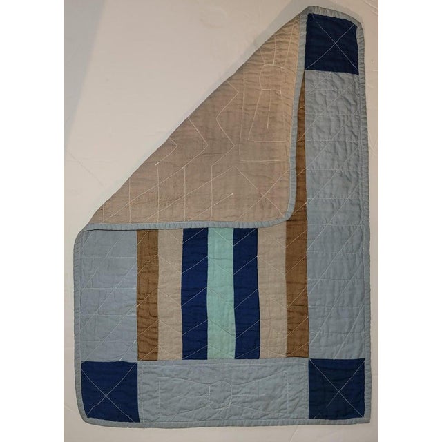 1920-1930 s bars doll quilt with corner blocks in very good condition.Machine quilted pieced & quilted.Published on page...