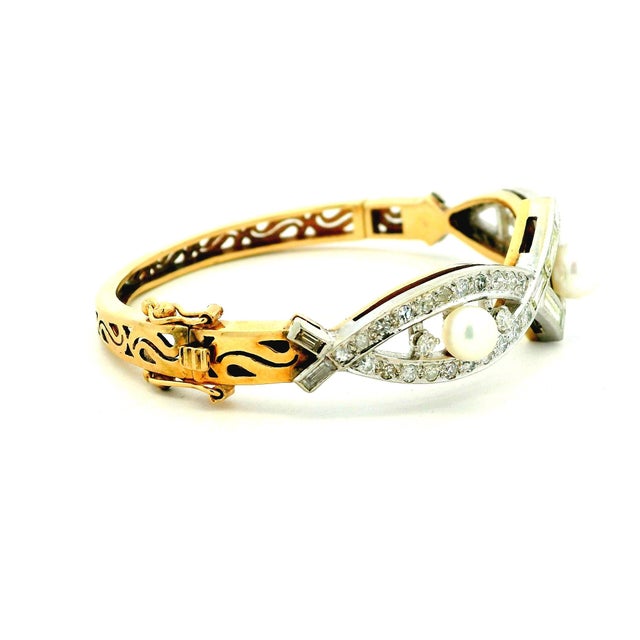 Vintage French Diamond and Pearl Bracelet, 14k Gold & Platinum, Circa 1950s For Sale In Miami - Image 6 of 15
