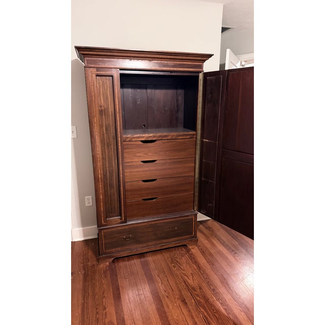 Art Nouveau Late 19th Century Art Nouveau Oak Single Mirrored Door Wardobe For Sale - Image 3 of 3